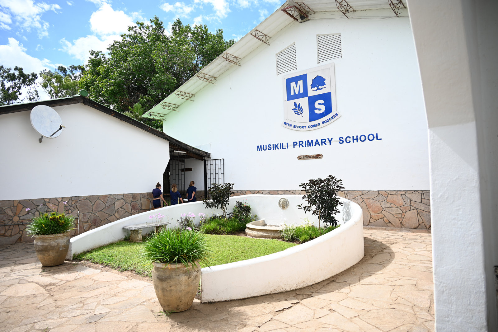 The Musikili school entrance